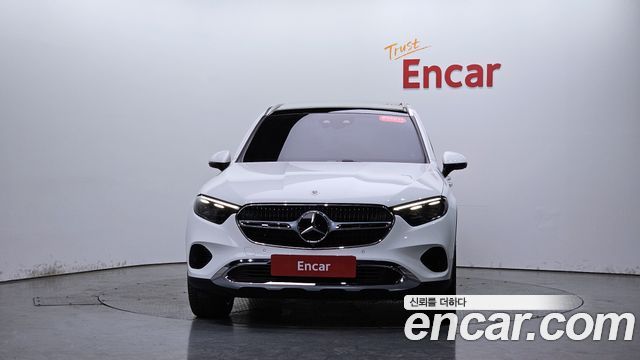 Mercedes-Benz GLC-Class GLC 300 4MATIC Avantgarde