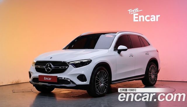 Mercedes-Benz GLC-Class GLC 300 4MATIC Avantgarde