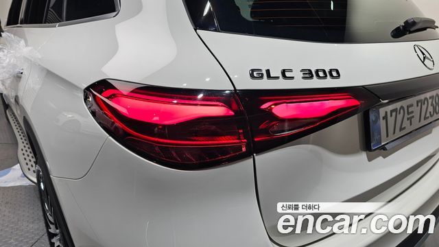Mercedes-Benz GLC-Class GLC 300 4MATIC Avantgarde