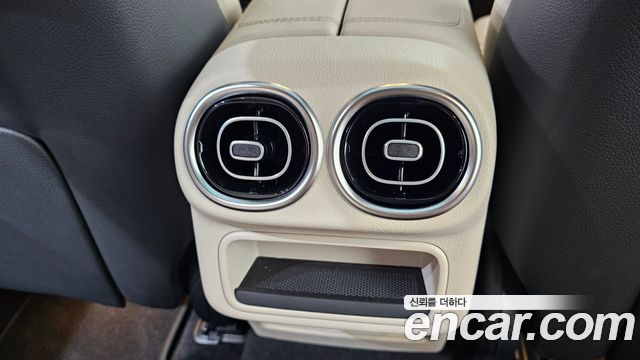 Mercedes-Benz GLC-Class GLC 300 4MATIC Avantgarde