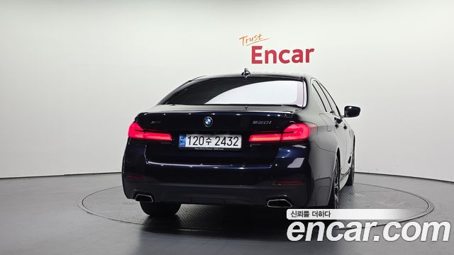 BMW 5-Series 530i xDrive M Sport Package