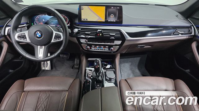 BMW 5-Series 530i xDrive M Sport Package