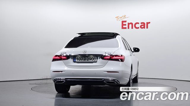 Mercedes-Benz E-Class E450 4MATIC Exclusive