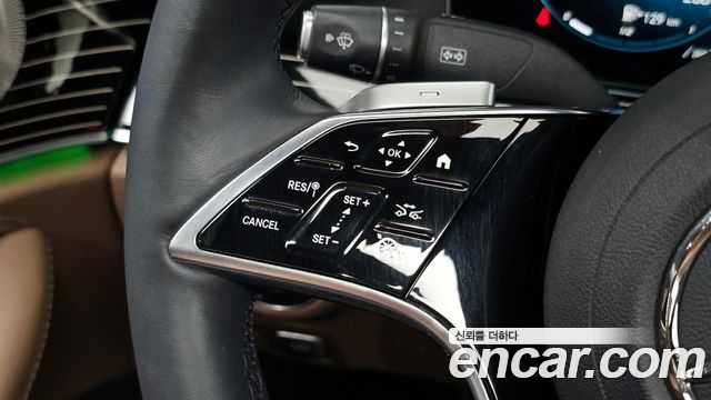 Mercedes-Benz E-Class E450 4MATIC Exclusive