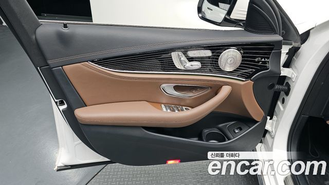 Mercedes-Benz E-Class E450 4MATIC Exclusive