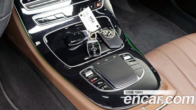 Mercedes-Benz E-Class E450 4MATIC Exclusive