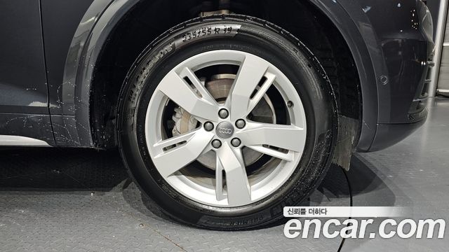Audi Q5 45 TFSI Quattro Premium