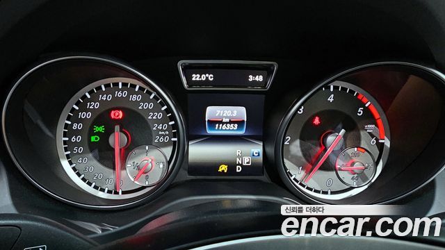 Mercedes-Benz GLA-Class GLA200 d
