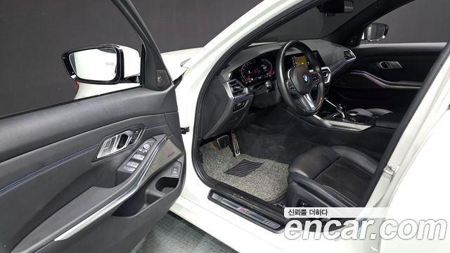BMW 3-Series 320i M Sport