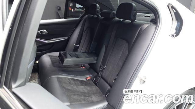 BMW 3-Series 320i M Sport