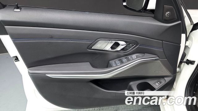 BMW 3-Series 320i M Sport