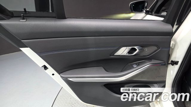 BMW 3-Series 320i M Sport