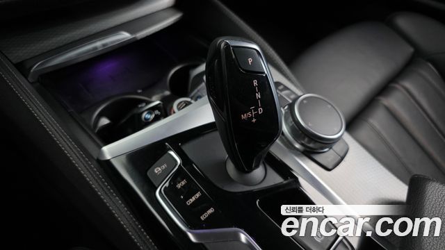 BMW 5-Series 520d xDrive M Sport Package