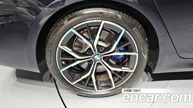 BMW 5-Series 530i xDrive M Sport Package