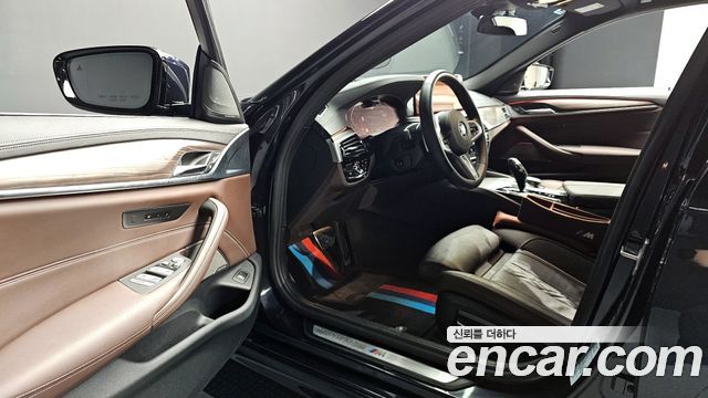 BMW 5-Series 530i xDrive M Sport Package