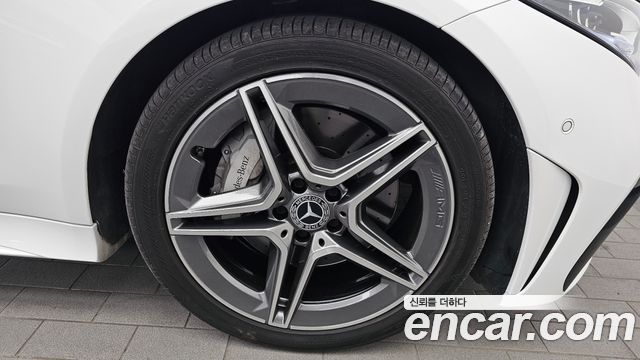 Mercedes-Benz CLS-Class CLS300d 4MATIC