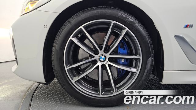 BMW 5-Series 520i M Sport