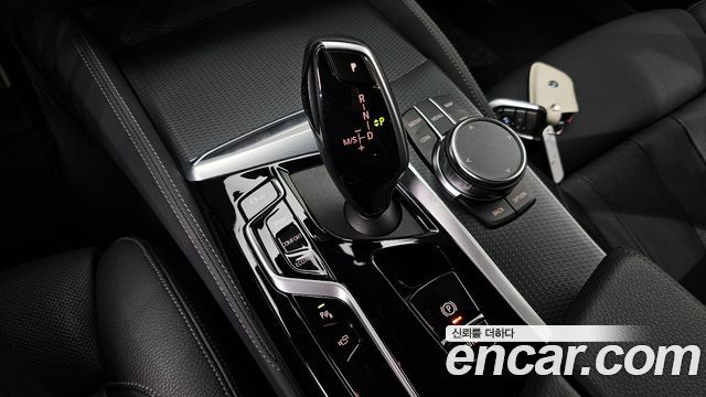 BMW 5-Series 520i M Sport