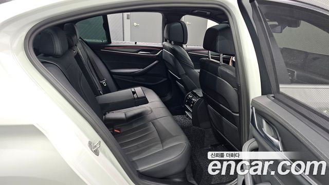 BMW 5-Series 520i M Sport