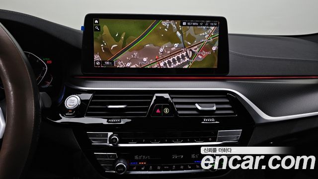 BMW 5-Series 520i M Sport