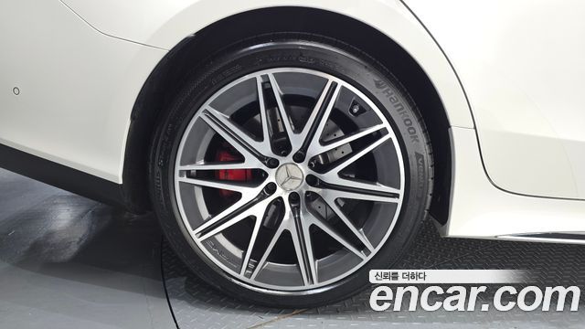 Mercedes-Benz AMG GT 4Door 43 4MATIC+