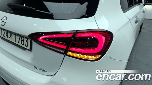 Mercedes-Benz A-Class AMG A45 4MAITC+ Hatchback