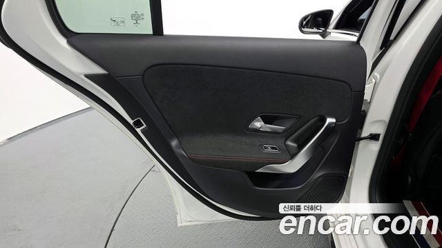 Mercedes-Benz A-Class AMG A45 4MAITC+ Hatchback