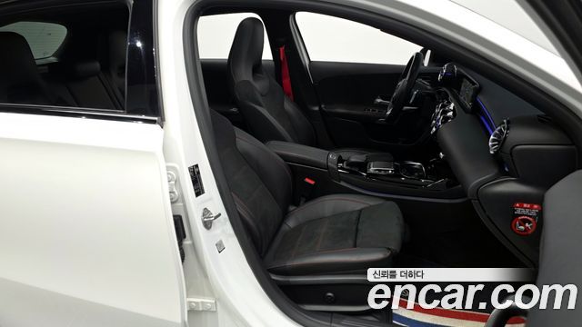Mercedes-Benz A-Class AMG A45 4MAITC+ Hatchback