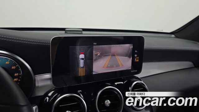 Mercedes-Benz GLC-Class GLC300e 4MATIC