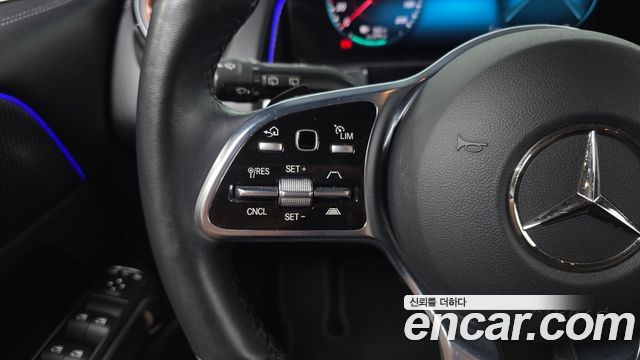 Mercedes-Benz EQB EQB300 4MATIC Electric Art