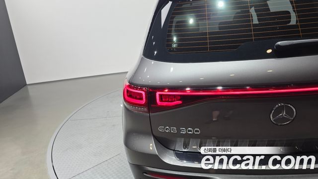 Mercedes-Benz EQB EQB300 4MATIC Electric Art