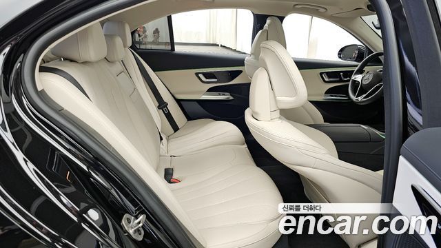 Mercedes-Benz E-Class E200 Avantgarde