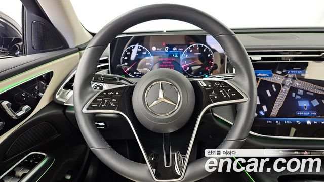 Mercedes-Benz E-Class E200 Avantgarde