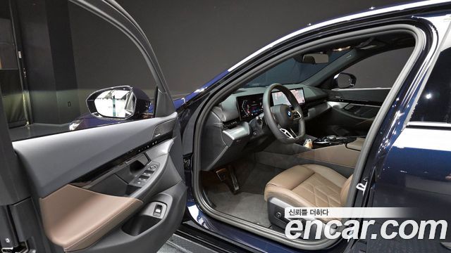 BMW 5-Series 520i M Sport