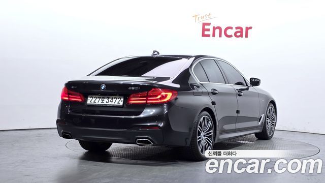 BMW 5-Series 530i xDrive M Sport Package Plus
