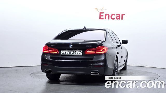 BMW 5-Series 530i xDrive M Sport Package Plus