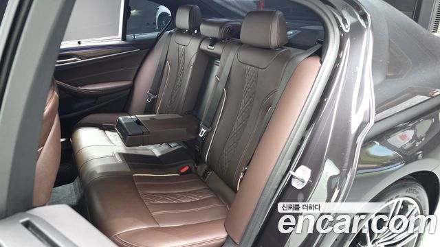 BMW 5-Series 530i xDrive M Sport Package Plus