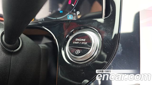 Mercedes-Benz E-Class E300 4MATIC AMG Line