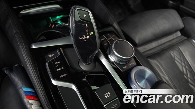 BMW 5-Series 530i xDrive Luxury Plus