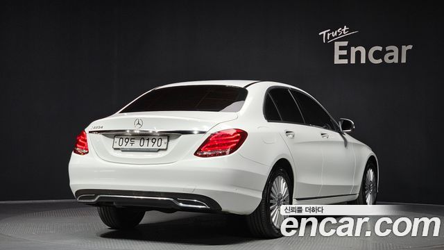 Mercedes-Benz C-Class C220 d Exclusive