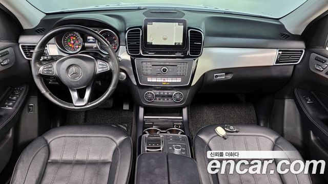 Mercedes-Benz GLE-Class GLE350 d 4MATIC