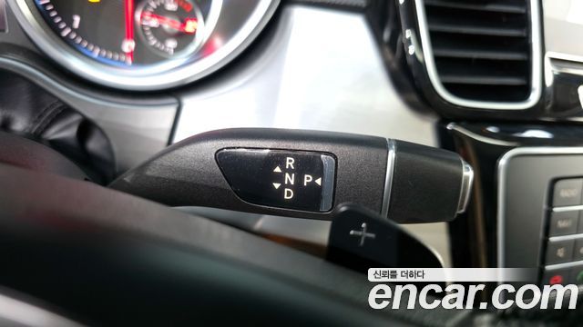 Mercedes-Benz GLE-Class GLE350 d 4MATIC