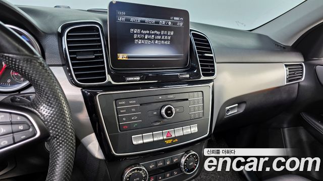 Mercedes-Benz GLE-Class GLE350 d 4MATIC