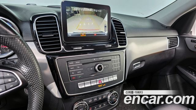 Mercedes-Benz GLE-Class GLE350 d 4MATIC