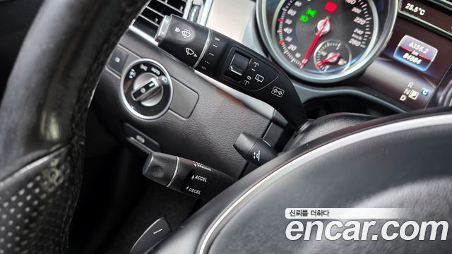 Mercedes-Benz GLE-Class GLE350 d 4MATIC