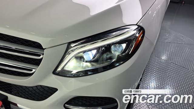 Mercedes-Benz GLE-Class GLE350 d 4MATIC