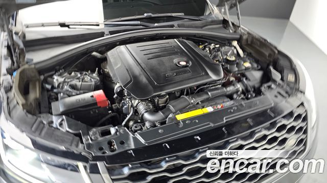 Land Rover Range Rover Velar 2.0 D240 R-Dynamic SE