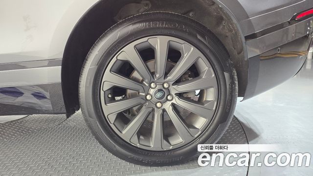 Land Rover Range Rover Velar 2.0 D240 R-Dynamic SE