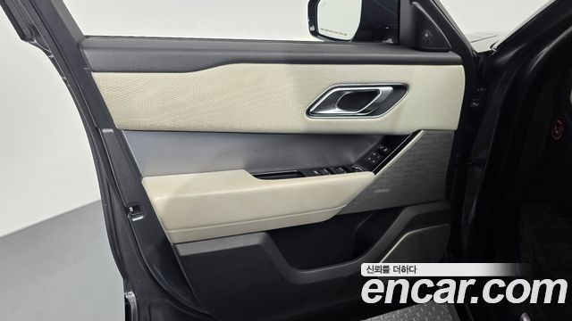 Land Rover Range Rover Velar 2.0 D240 R-Dynamic SE
