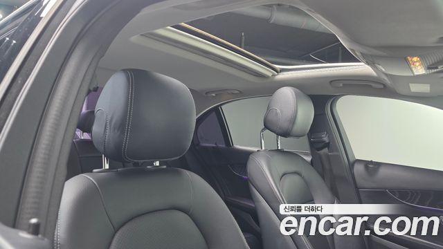 Mercedes-Benz C-Class C220 d Avantgarde